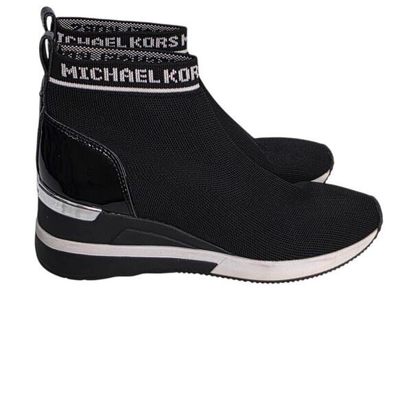 Michael Michael Kors Skyler Black & White Wedge Women's Sneaker Bootie Size 8.5M - Picture 1 of 13